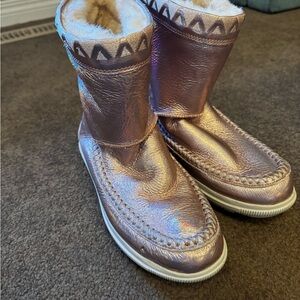 Metallic Pink Moccasin Boots